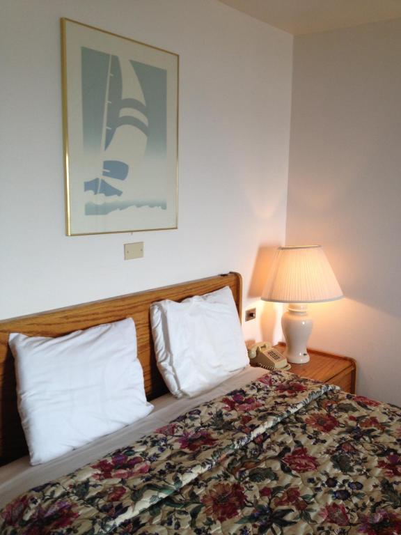 Cozy Cove Beachfront Resort Inn Lincoln City Camera foto